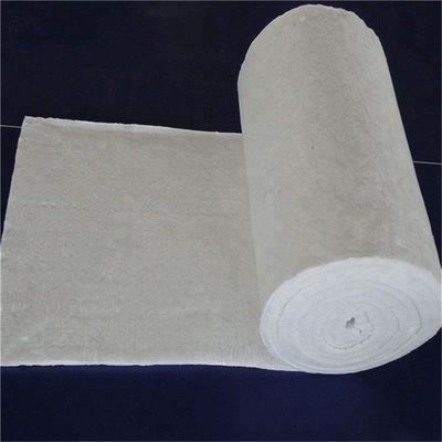 Procédure d'installation d'une couverture en fibre de céramique avec du silicate d'aluminium à un coût abordable