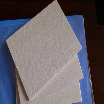 Liner de fourneau 1260 Panneau en fibre de céramique réfractaire à isolation thermique en silicate d'aluminium