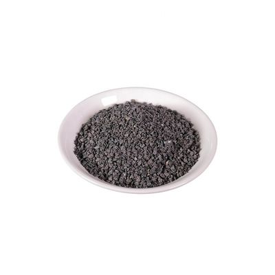 Poudre d'oxyde d'aluminium brun avec une densité de masse de 2,0 à 2,5 g/cm3 et une teneur en CaO de 0,1%