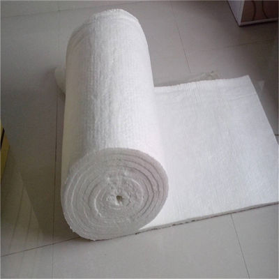 Matériau de revêtement ignifuge à haute pureté Alumine silicate Céramique en fibre de laine en blanc pur
