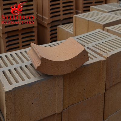 Briques de type argile de feu certifiées ISO9001 pour la construction d'arches de fours