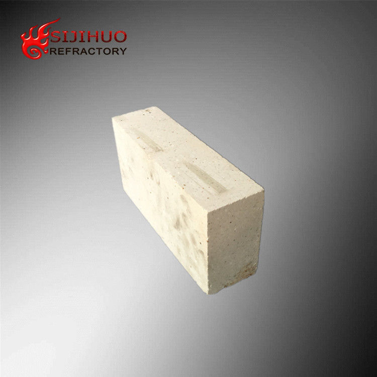 2.9 Densité en vrac Bloc d'aluminium Ciment résistant au feu Four Corindon Briques mullite